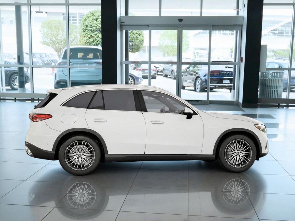 Thumbnail: 2026 Mercedes-Benz GLC - 16