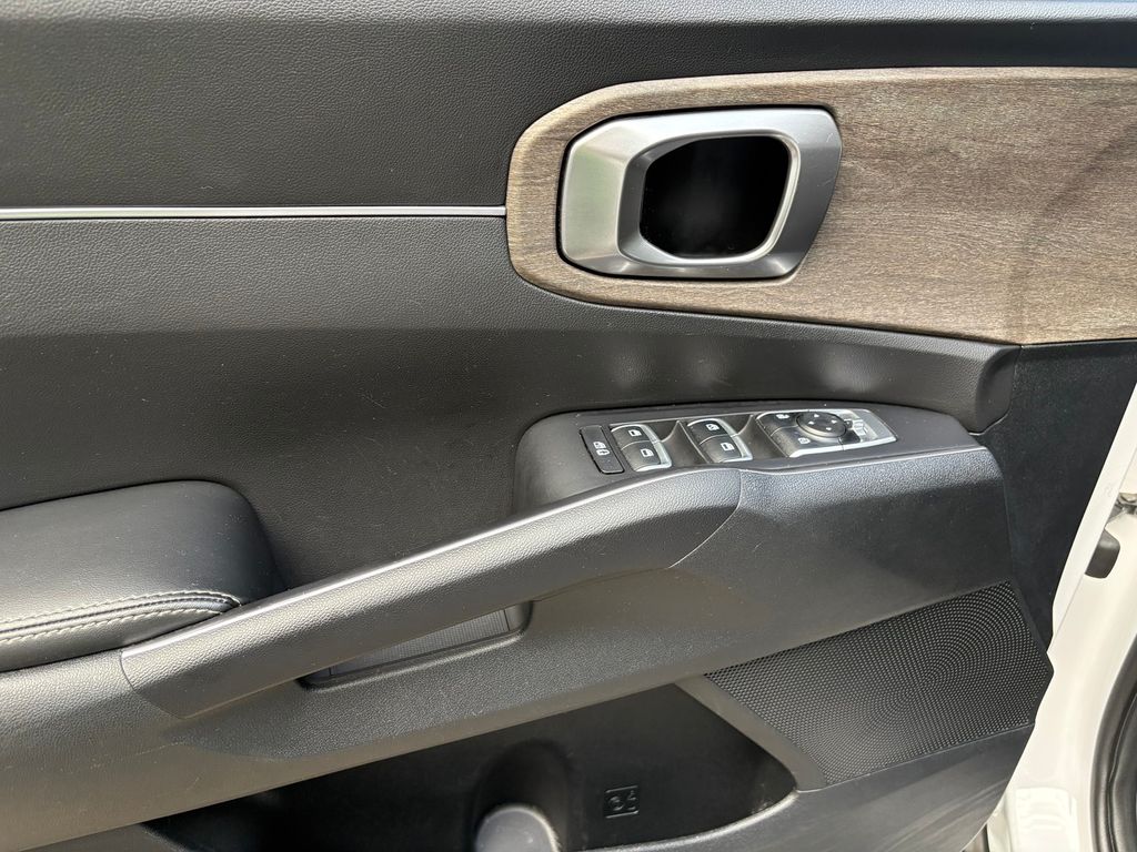 2023 Kia Sorento X-Line EX