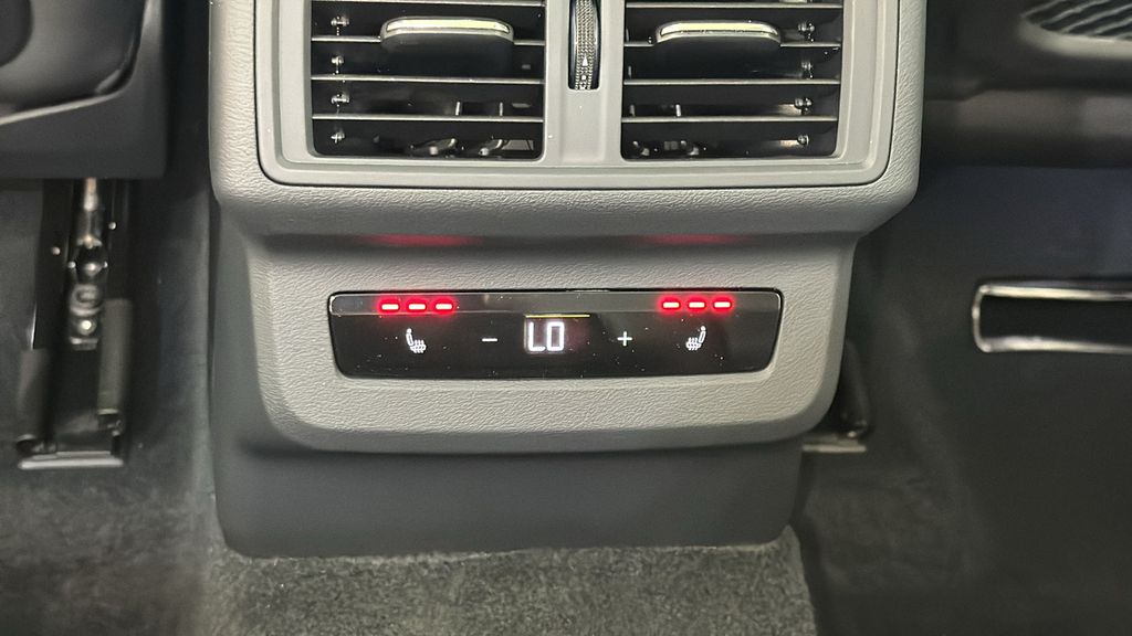 Thumbnail: 2025 Audi Q5 - 24