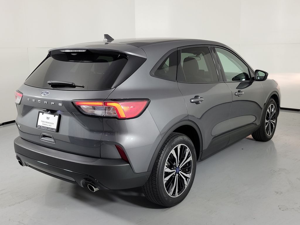 2022 Ford Escape SE Gray at Community Honda