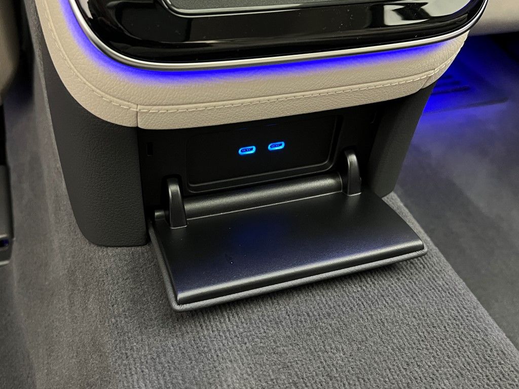 Thumbnail: 2024 Mercedes-Benz S-Class - 24