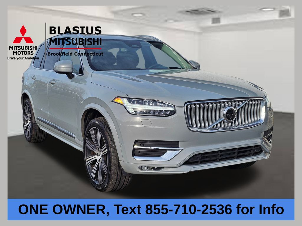 2025 Volvo XC90 B6 Ultra Bright Theme 7-Passenger AWD