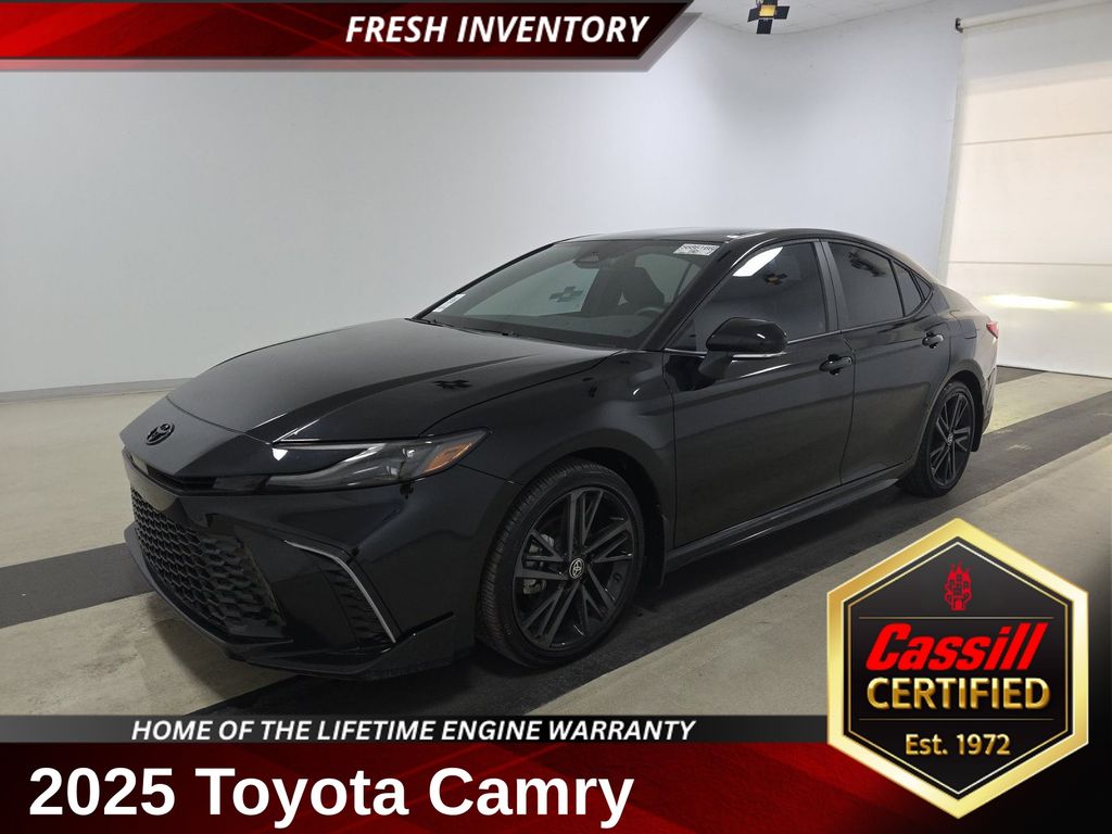 2025 Toyota Camry Negro (Midnight Black Metallic) Sedán Tracción delantera Transmisión variable continua