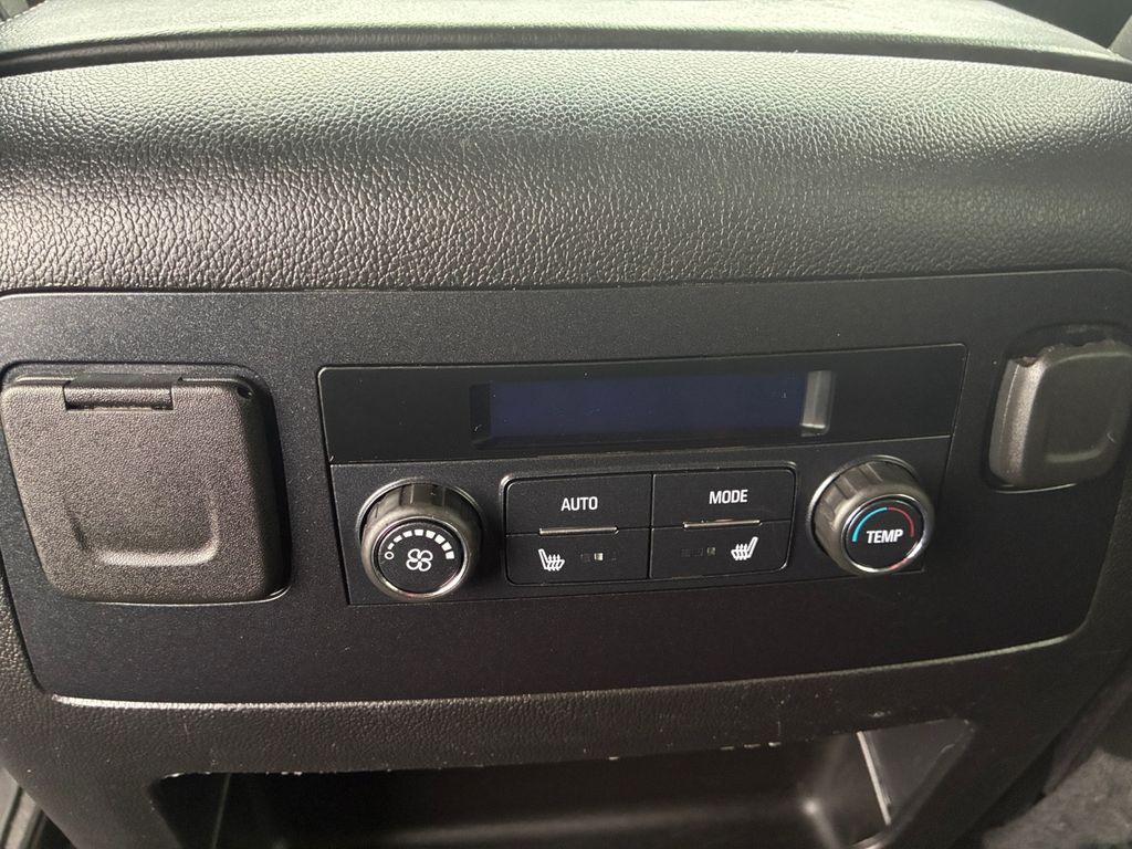 Used Car 2020 Gmc Yukon Xl  Denali For Sale Under $30,000 In Austin, Texas