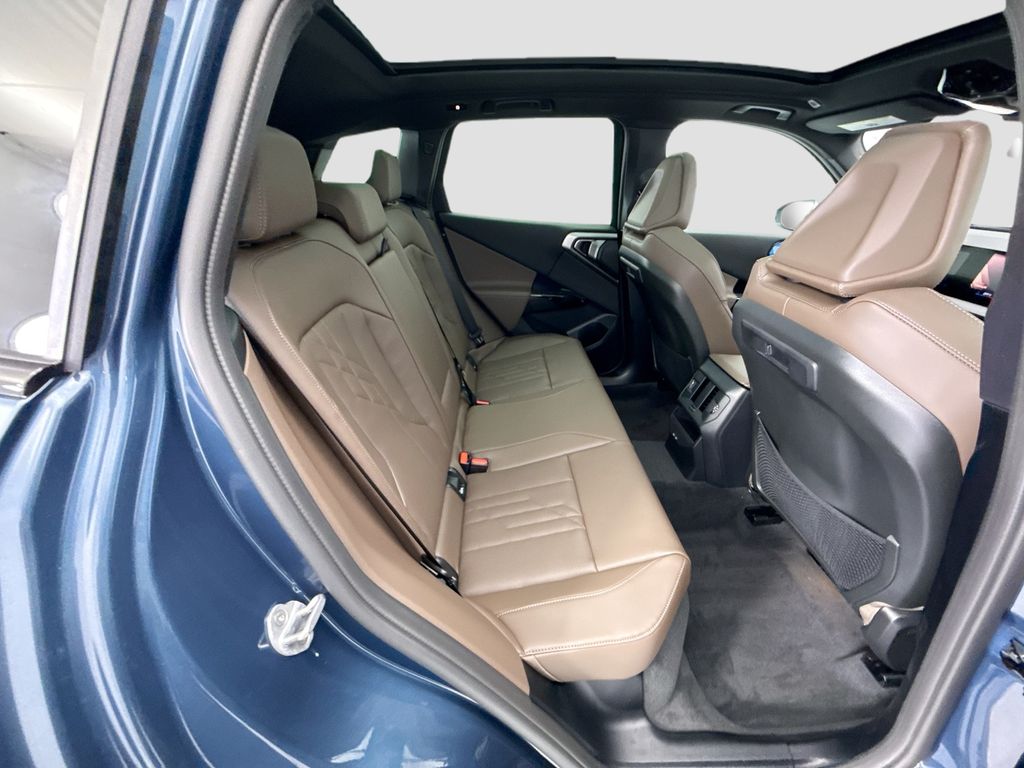Thumbnail: 2026 BMW X3 - 21