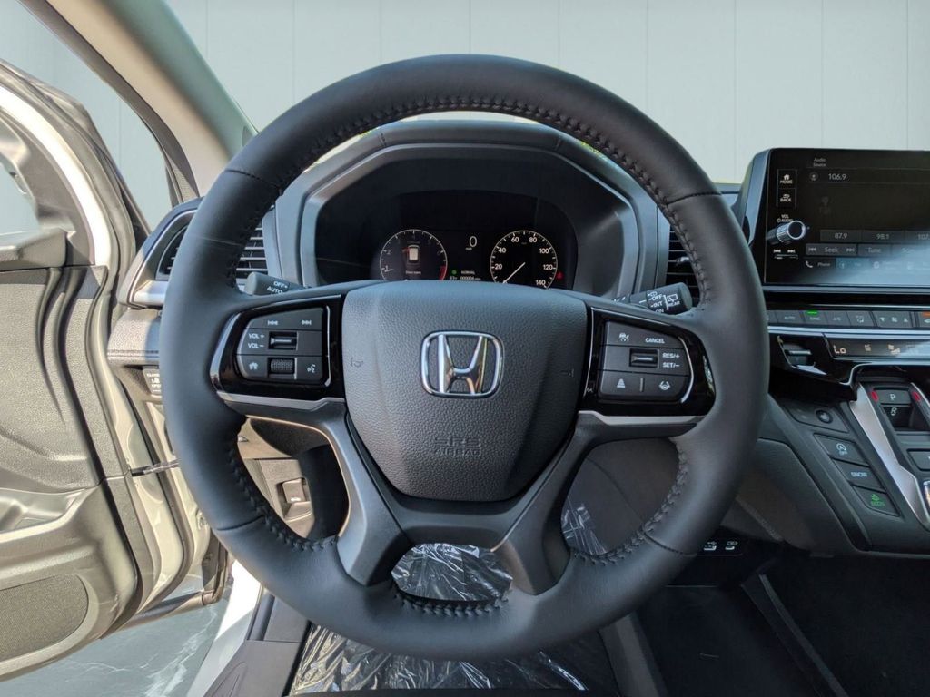 2026 Honda Odyssey EX-L - Photo 17
