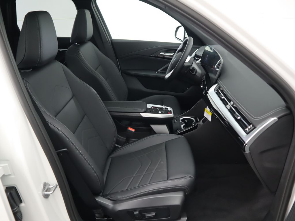 Thumbnail: 2025 BMW X1 - 21