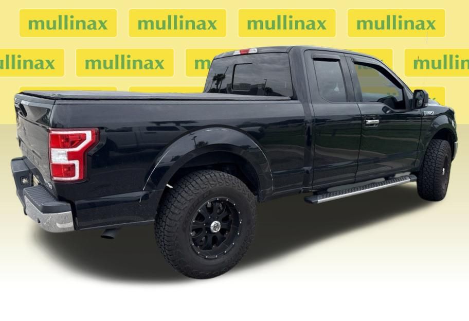 Used 2018 Black Ford XLT image 4