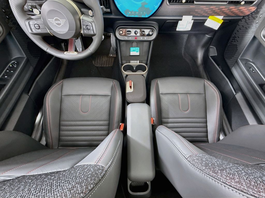 Thumbnail: 2027 MINI Cooper - 25