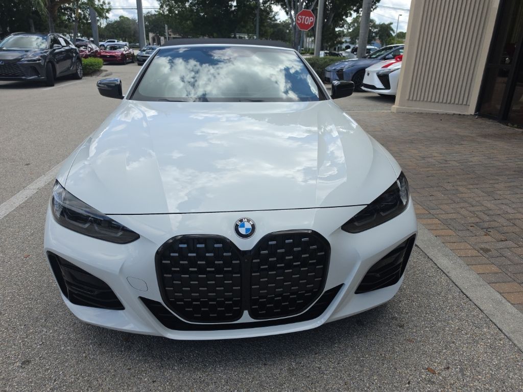 Used 2024 White BMW 430i image 3