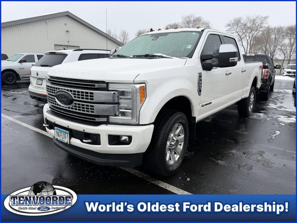 2019 Ford F-350 Super Duty Platinum Crew Cab 4WD