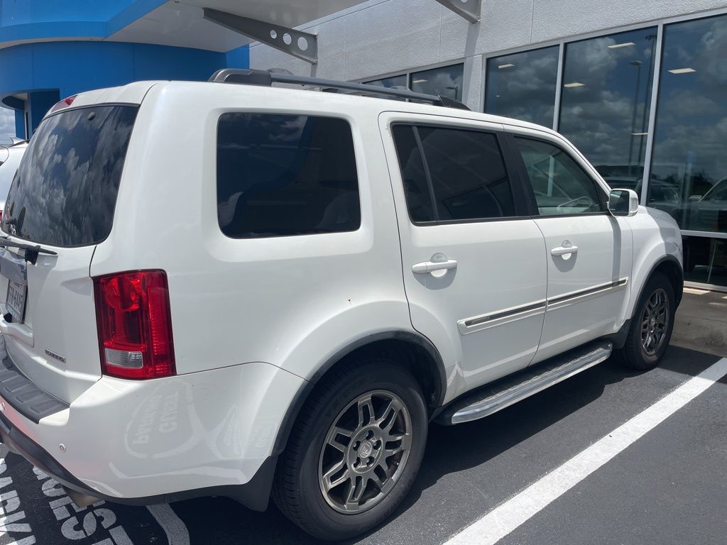 Thumbnail: 2015 Honda Pilot - 8