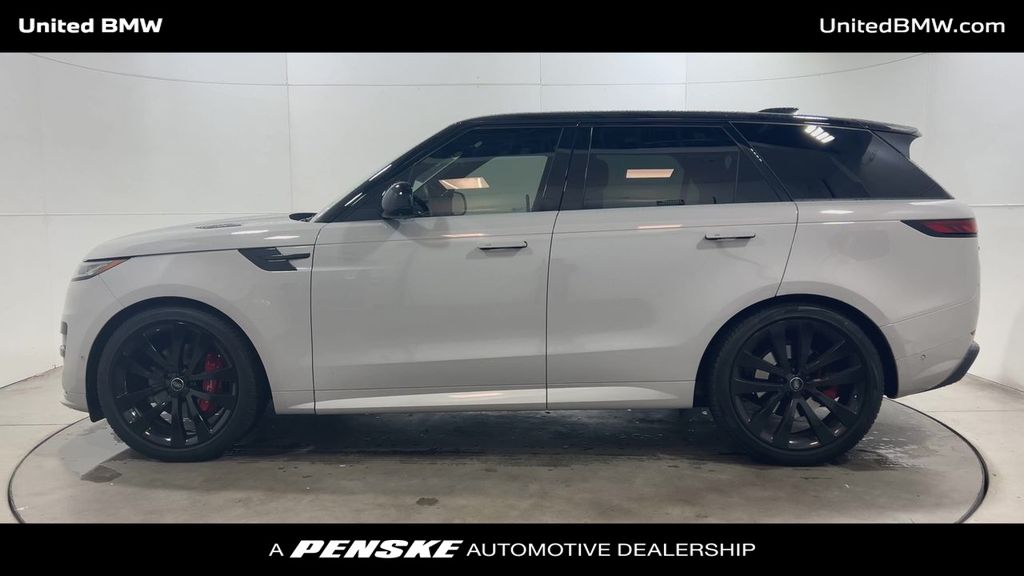 Thumbnail: 2024 Land Rover Range Rover Sport - 5