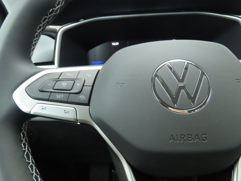 Thumbnail: 2026 Volkswagen Taos - 11