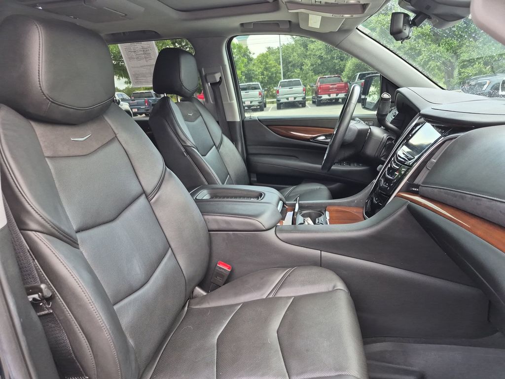 Used Car 2020 Cadillac Escalade  Premium Luxury For Sale Under $35,000 In Austin, Texas