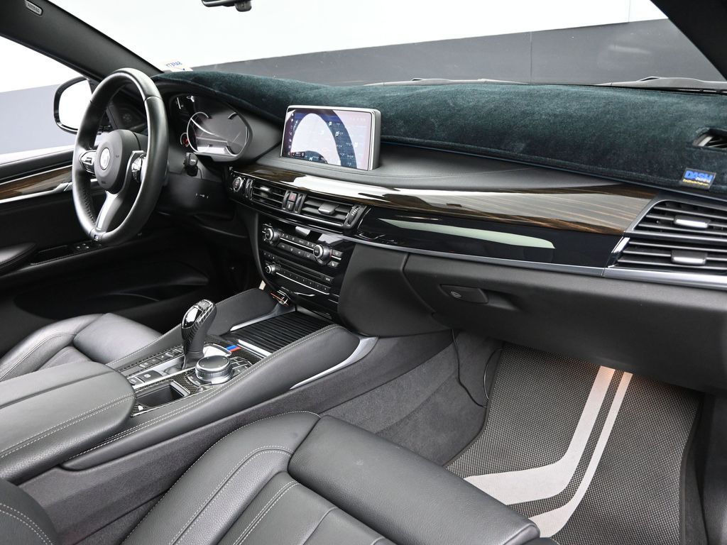 2018 BMW X6 xDrive50i