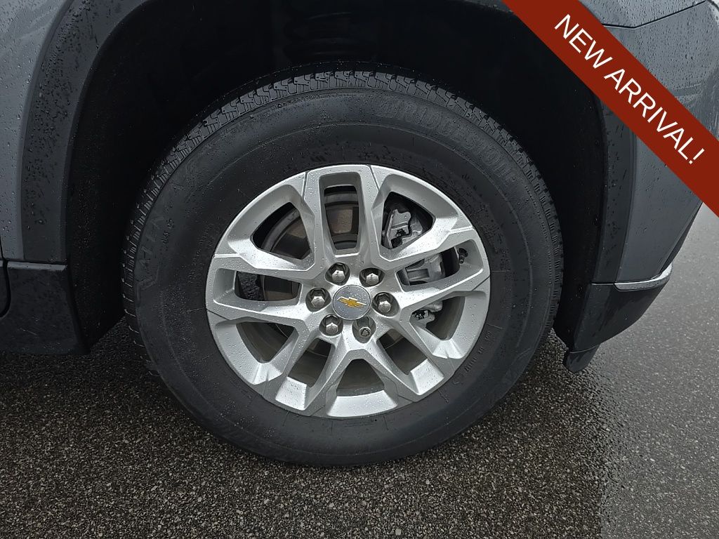 Used 2021 Chevrolet Traverse For Sale in Fort Wayne, IN
