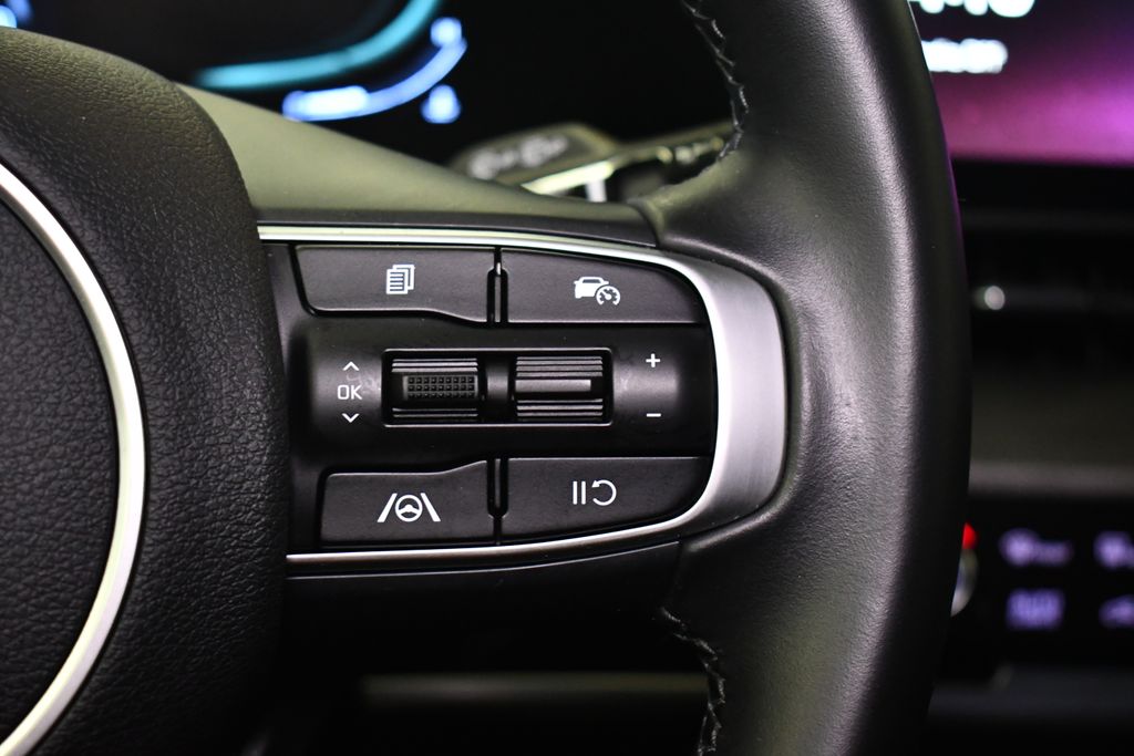 Thumbnail: 2023 Kia Sportage - 24