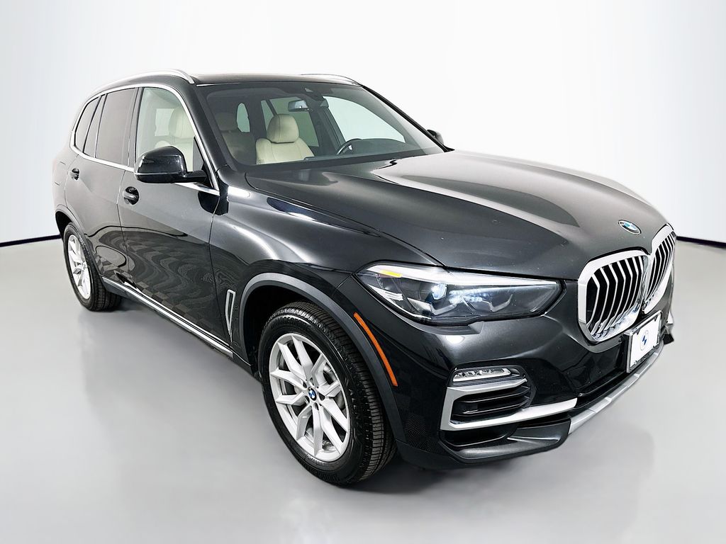Thumbnail: 2021 BMW X5 - 3