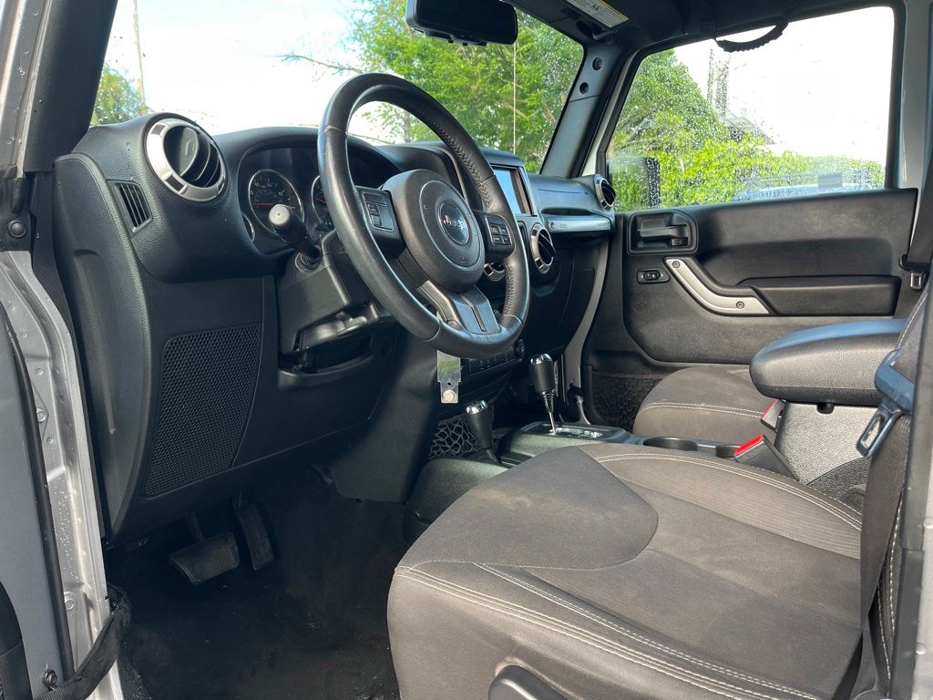 2018 Jeep Wrangler JK Unlimited Sahara