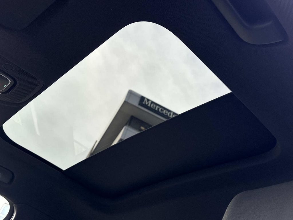 Thumbnail: 2021 Audi A6 - 30