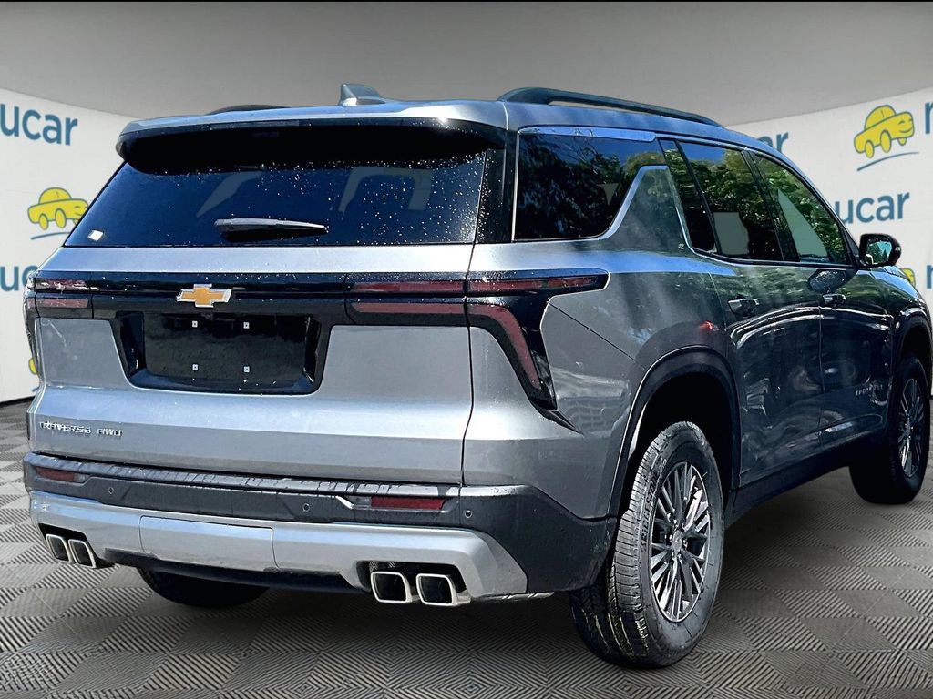 2026 Chevrolet Traverse — photo 7