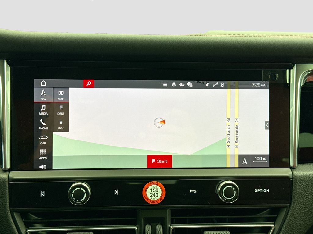 Thumbnail: 2026 Porsche Macan - 17