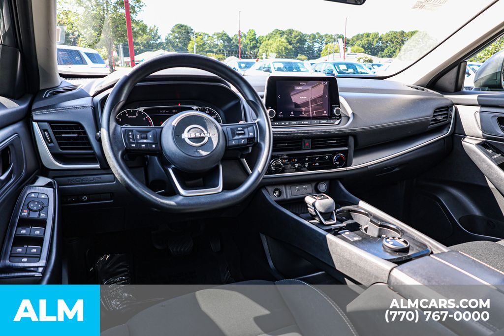 Used 2024 Gray Nissan S image 28