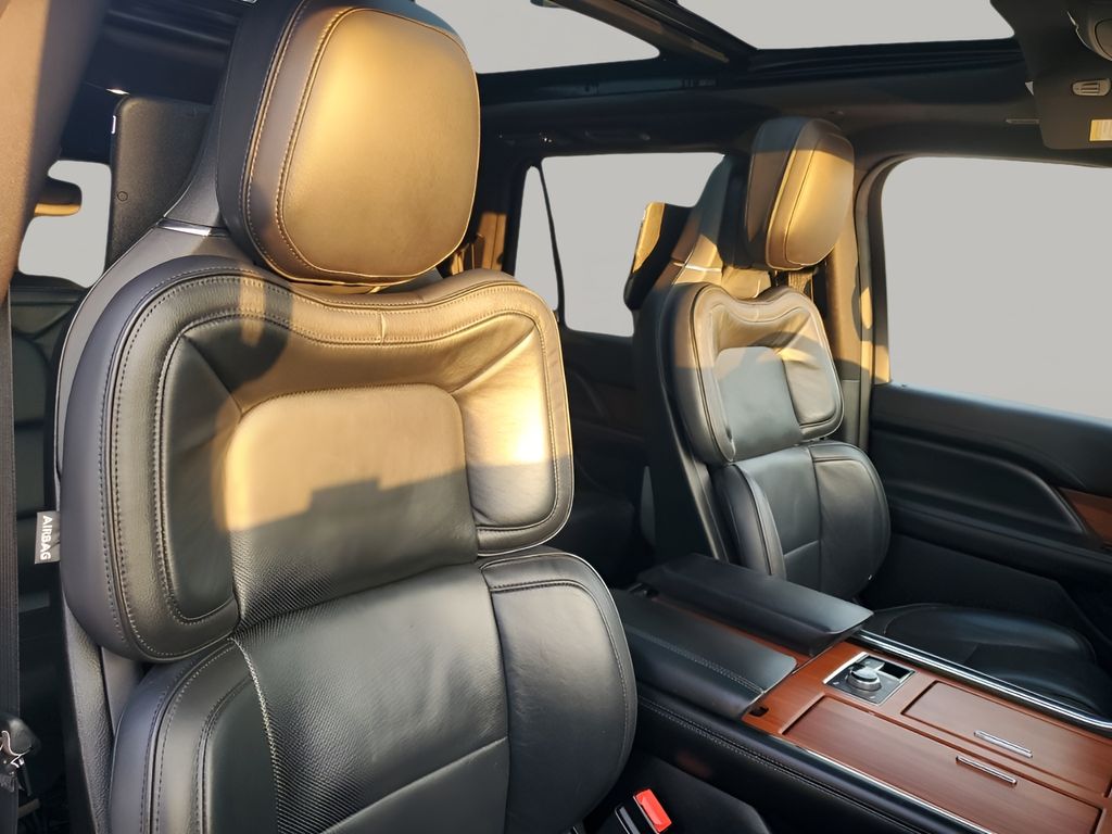 Used Car 2018 Lincoln Navigator L  Reserve For Sale Under $40,000 In Austin, Texas