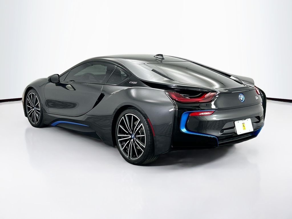 Thumbnail: 2020 BMW  - 7