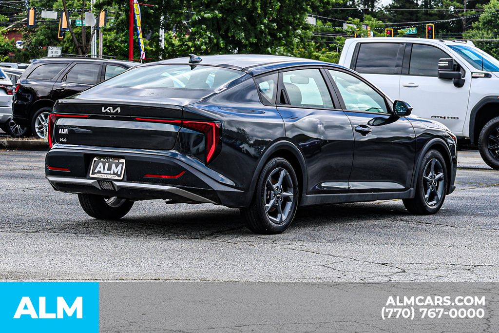 Used 2025 Gray Kia LXS image 6