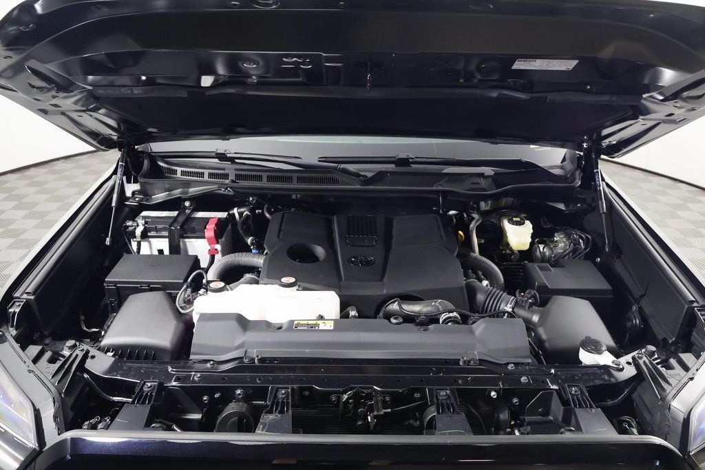 Thumbnail: 2025 Toyota Tundra - 15