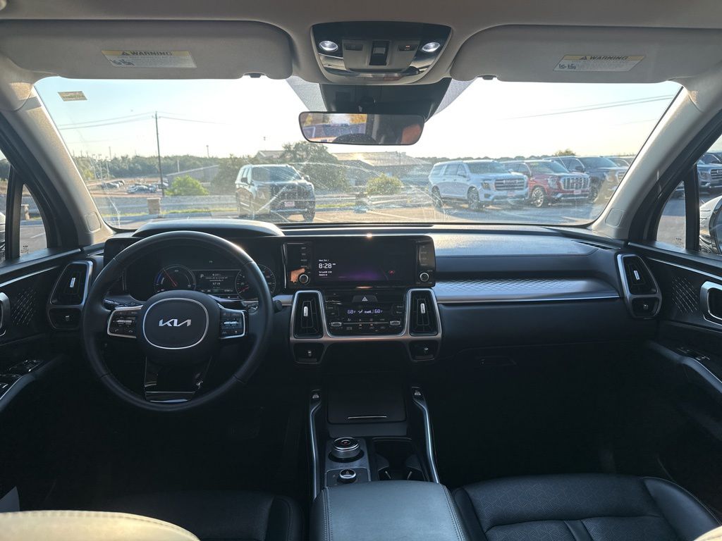 Used Car 2022 Kia Sorento Hybrid  Ex For Sale Under $30,000 In Austin, Texas