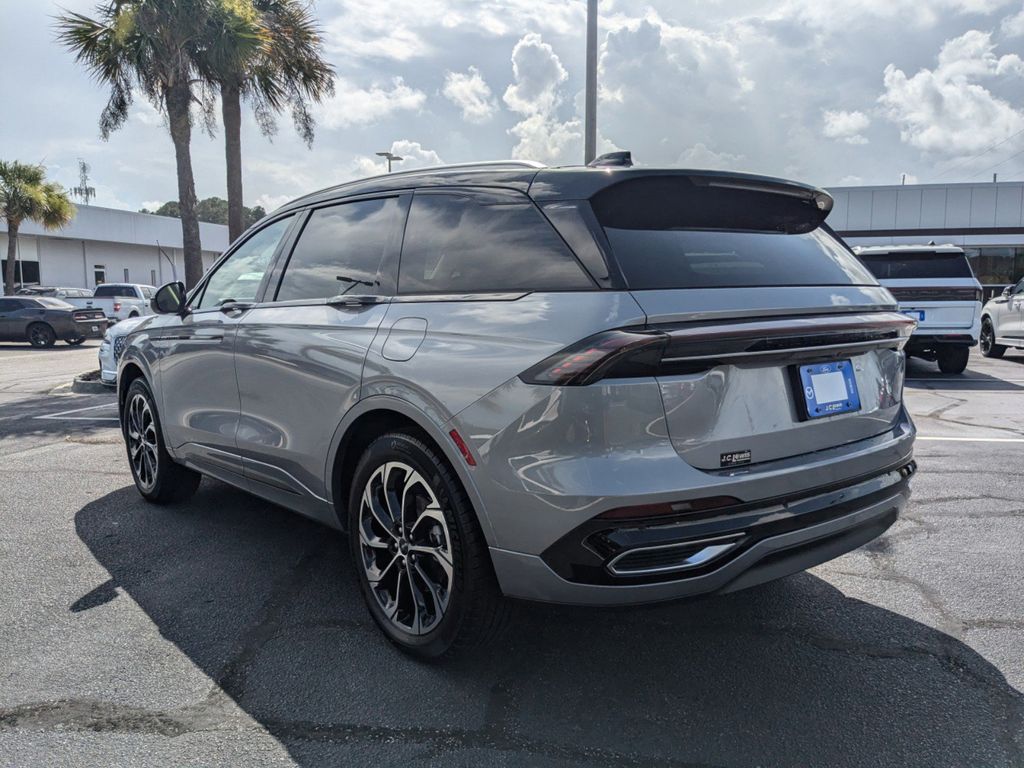2025 Lincoln Nautilus Hybrid Reserve