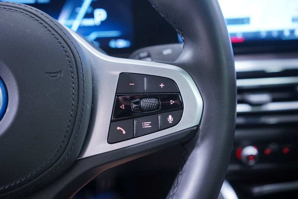 Thumbnail: 2024 BMW i4 - 21