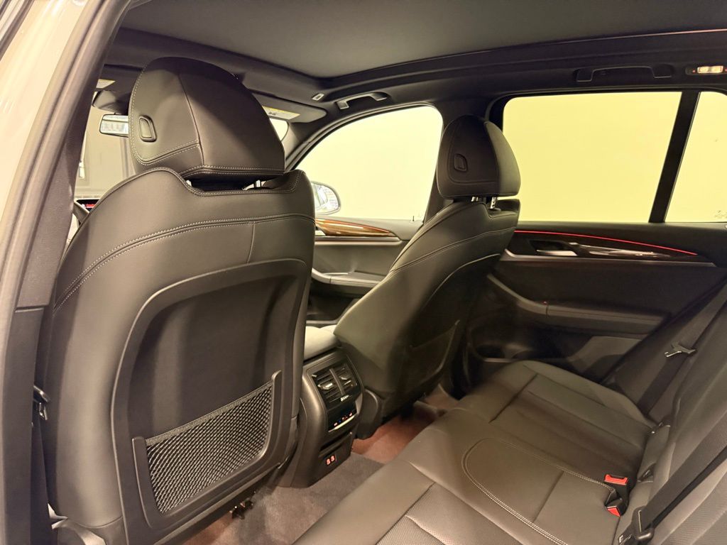 Thumbnail: 2024 BMW X3 - 21