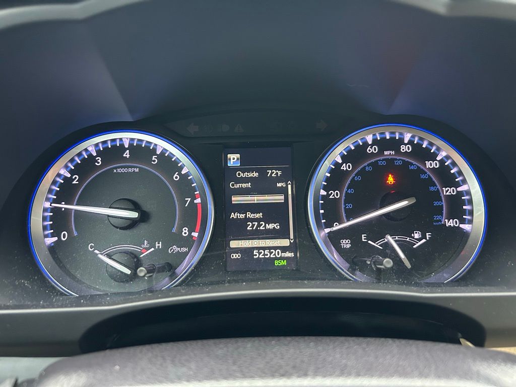 2019 Toyota Highlander SE 23