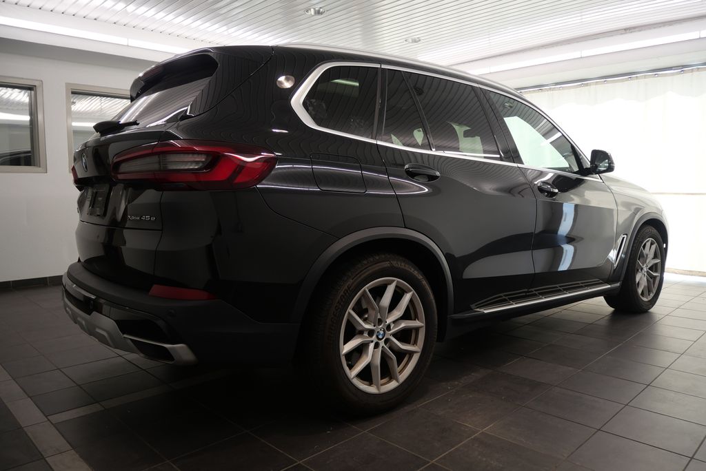 2021 BMW X5 xDrive45e 5