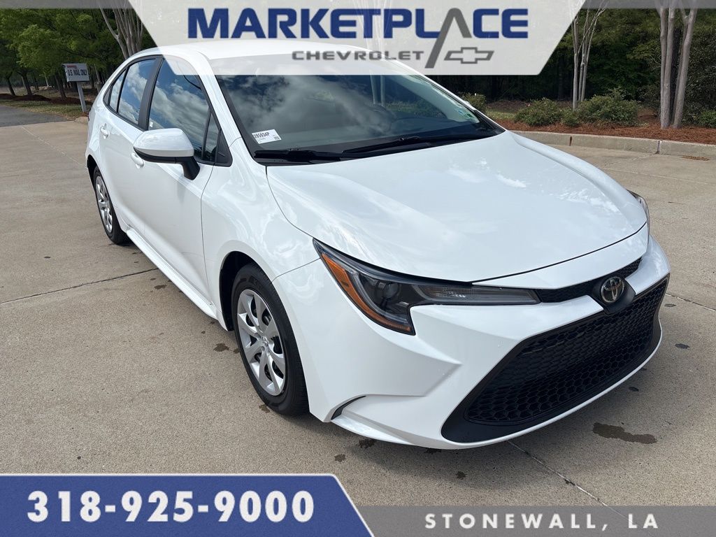2022 Toyota Corolla LE FWD