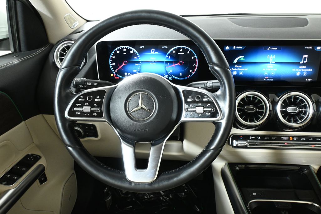 Thumbnail: 2021 Mercedes-Benz GLA - 18