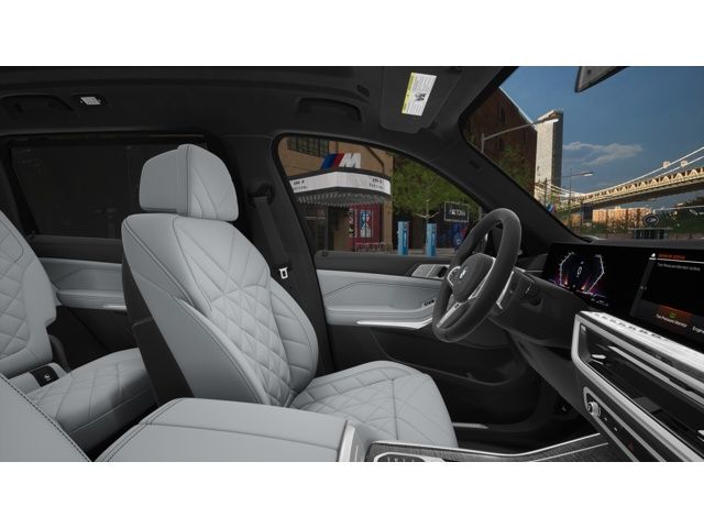 Thumbnail: 2026 BMW X7 - 9