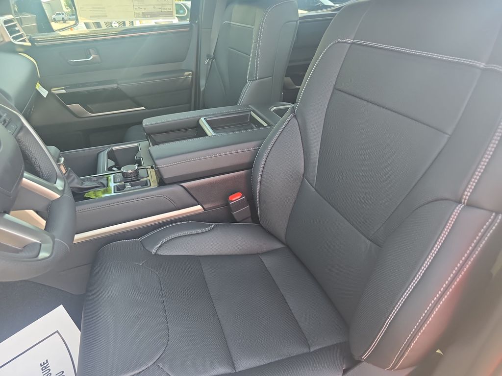 2026 Toyota Tundra Limited - Photo 15