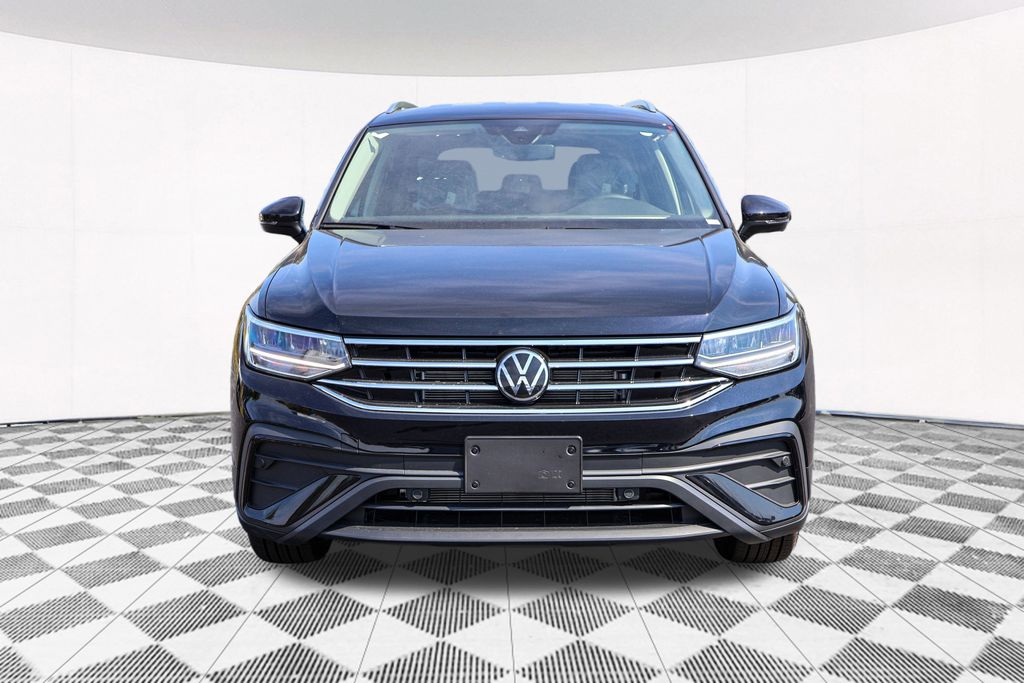 2024 Volkswagen Tiguan 2.0T SE 5