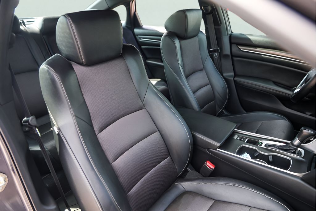 Used Car 2020 Honda Accord  Sport For Sale Under $25,000 In Austin, Texas
