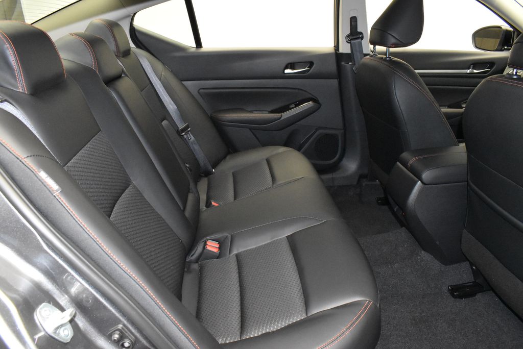 Thumbnail: 2025 Nissan Altima - 32