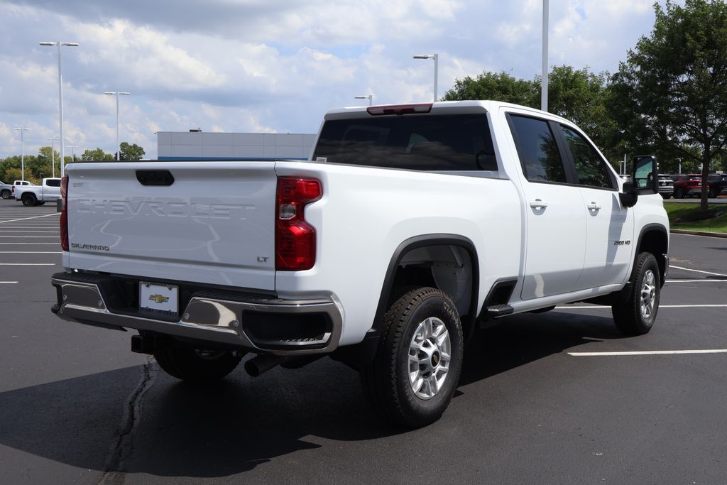 Thumbnail: 2026 Chevrolet Silverado 2500 - 8