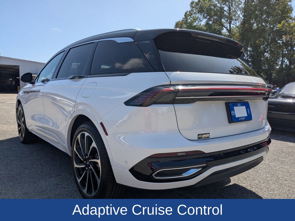 2024 Lincoln Nautilus Black Label