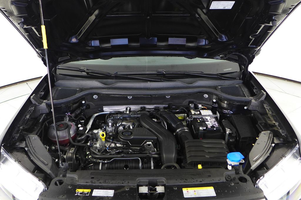 Thumbnail: 2024 Volkswagen Taos - 6