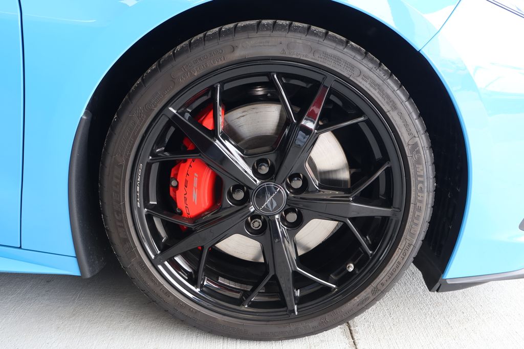 Thumbnail: 2021 Chevrolet Corvette - 13