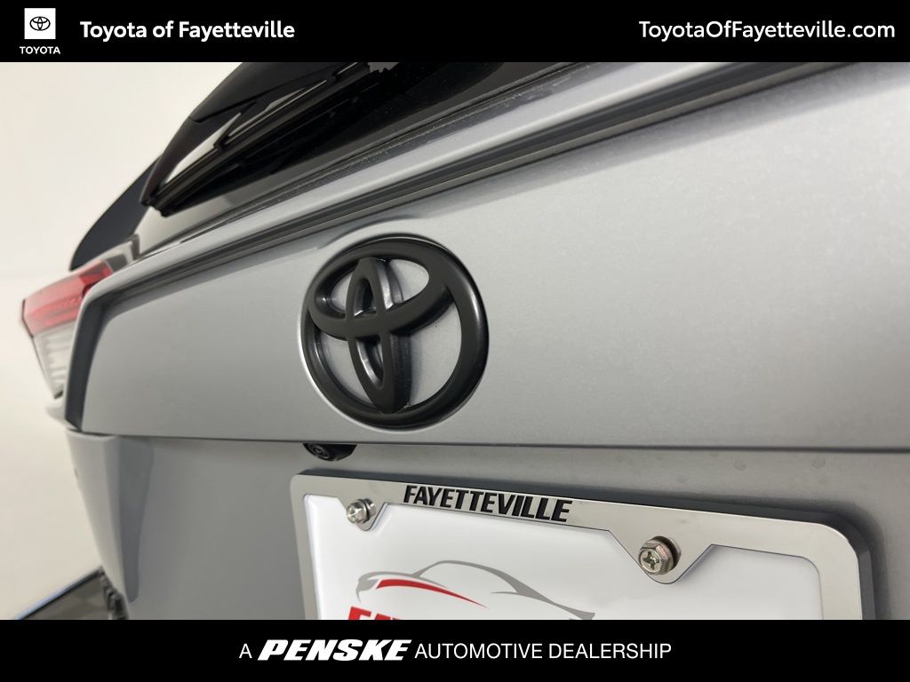 Thumbnail: 2025 Toyota RAV4 - 19